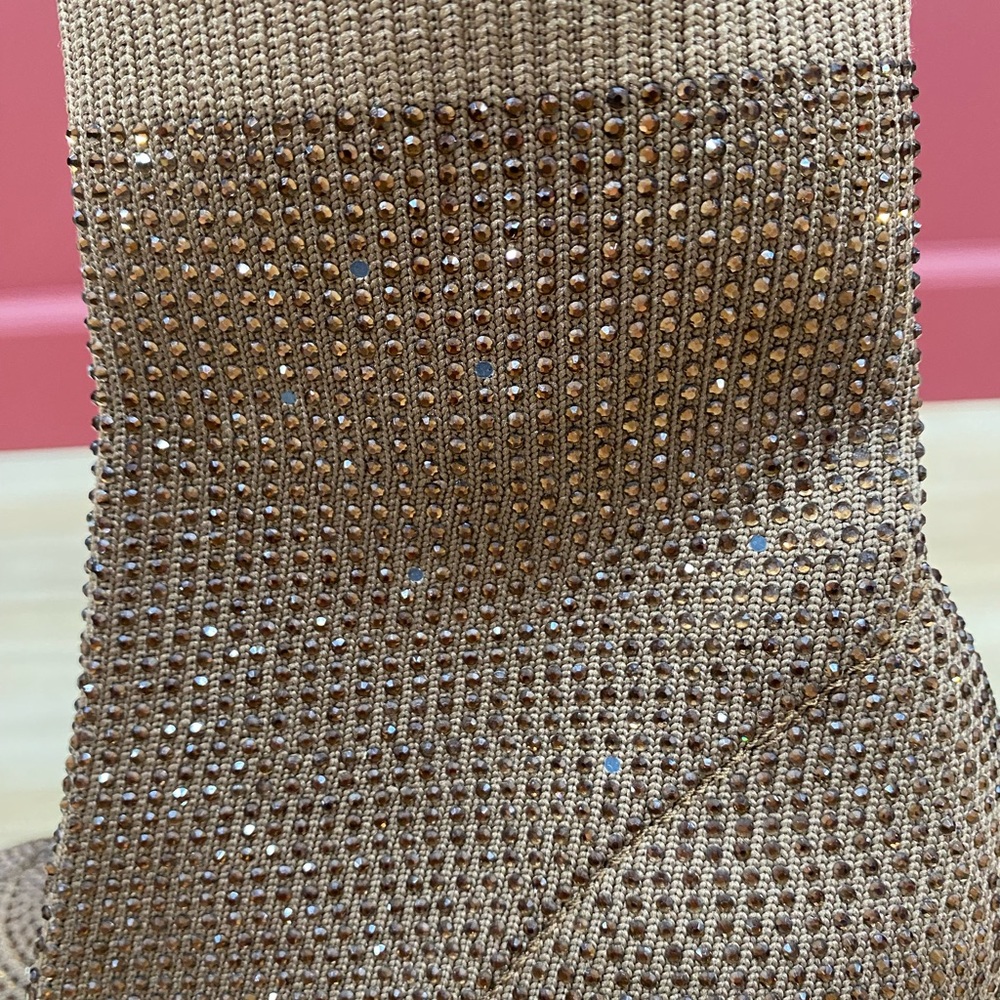 Wild Pair Baybe Brown Crystal Rhinestone Booties 3.5 inch Block Heels Size 5.5 - Picture 9 of 13